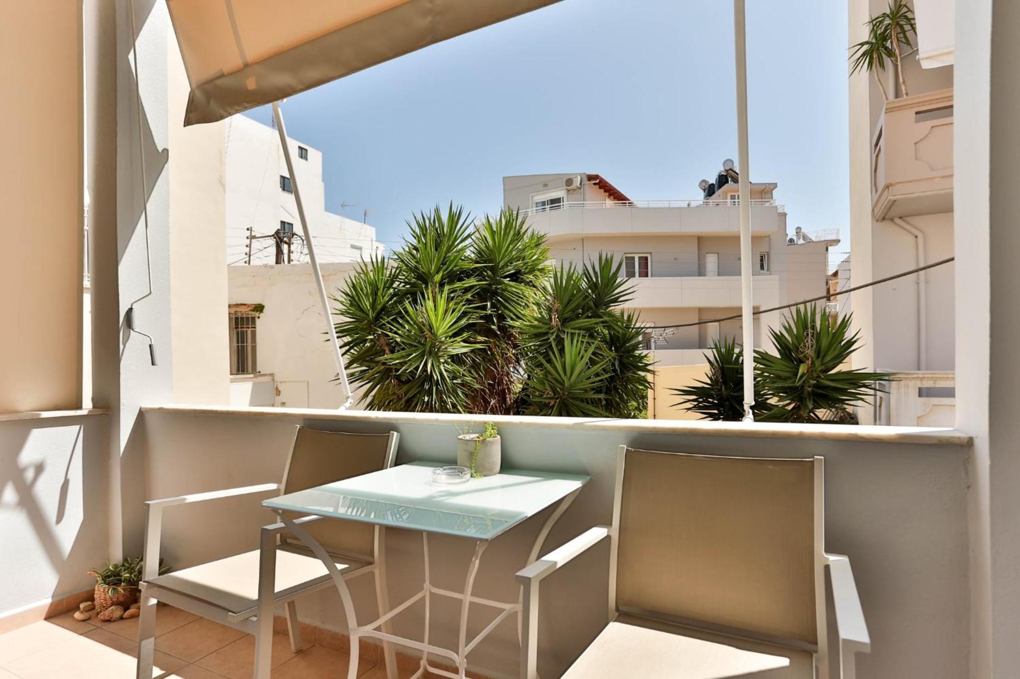 Eleni Apartament *